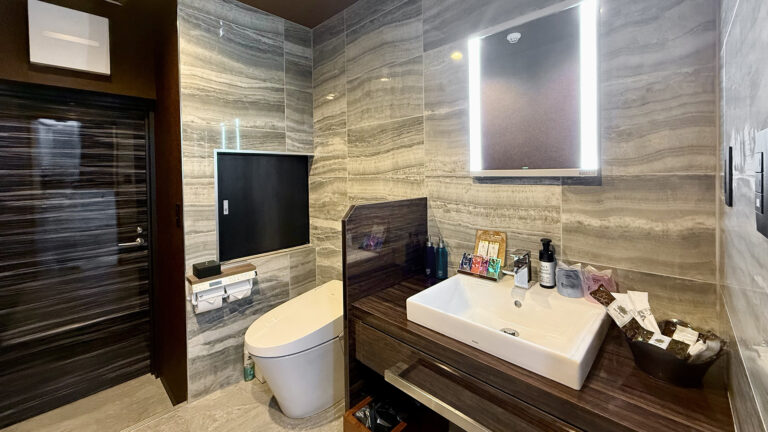 パウダールーム